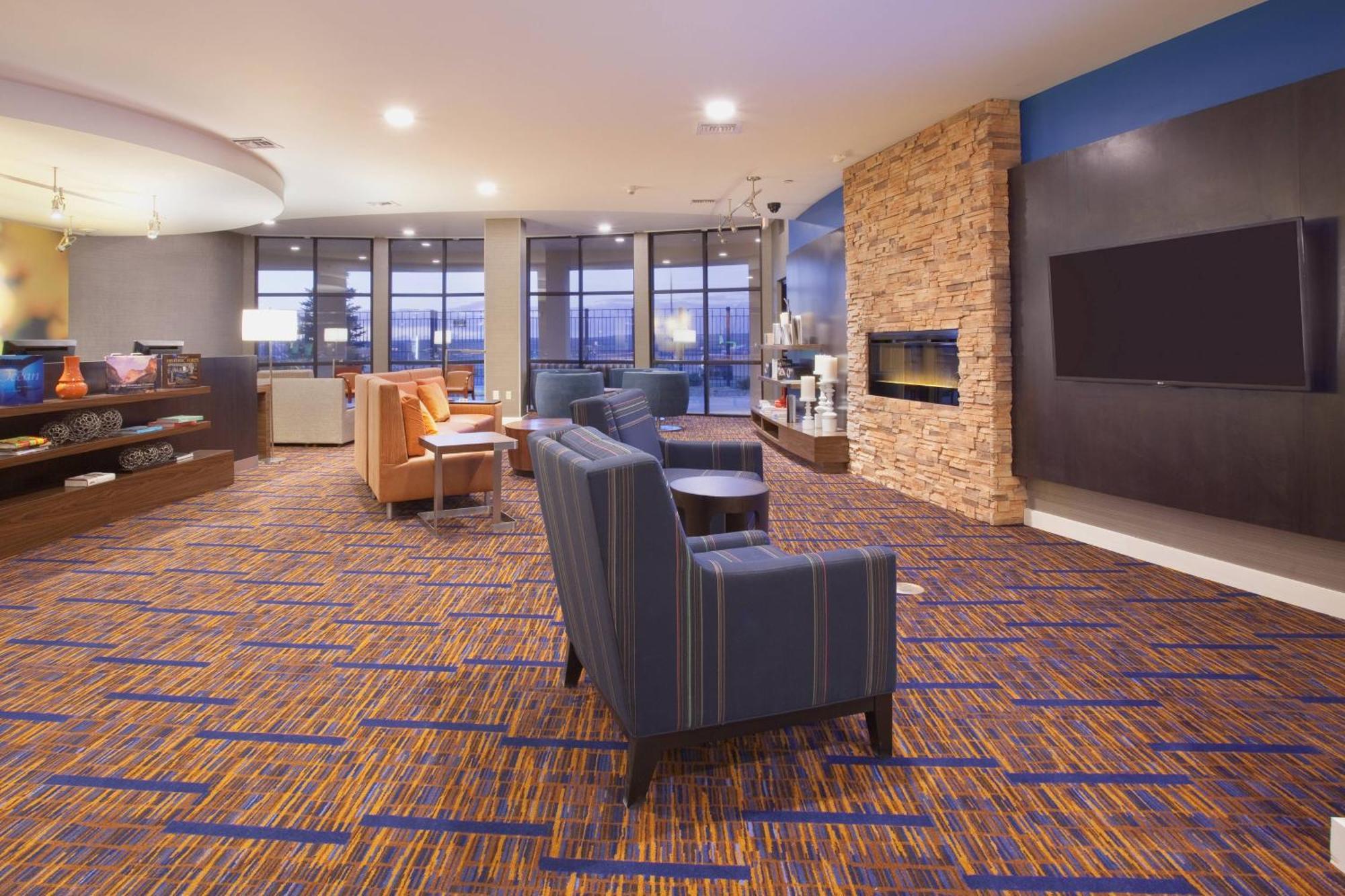 Courtyard Casper Hotel Luaran gambar